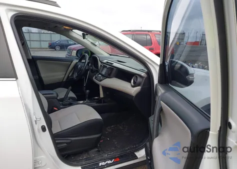 2018 Toyota Rav4 Xle from USA, damaged, VIN 2T3WFREV2JW512132